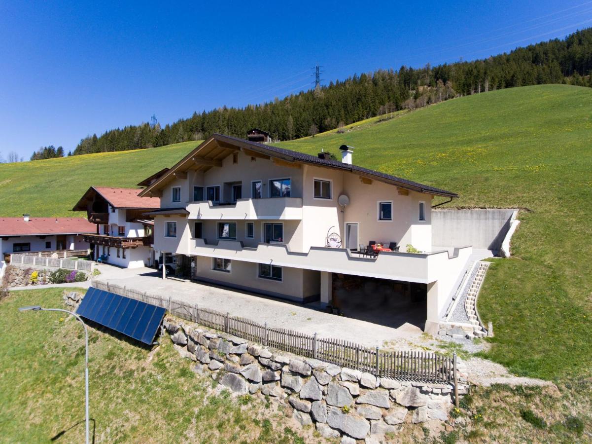 Haus Melanie Apartment Gerlosberg Bagian luar foto
